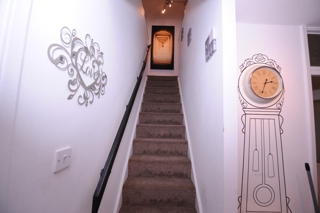 Kingward Rooms Лондон Екстериор снимка