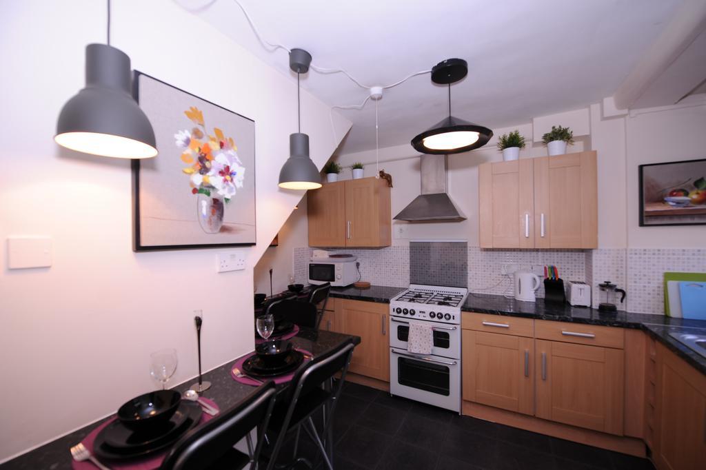 Kingward Rooms Лондон Екстериор снимка