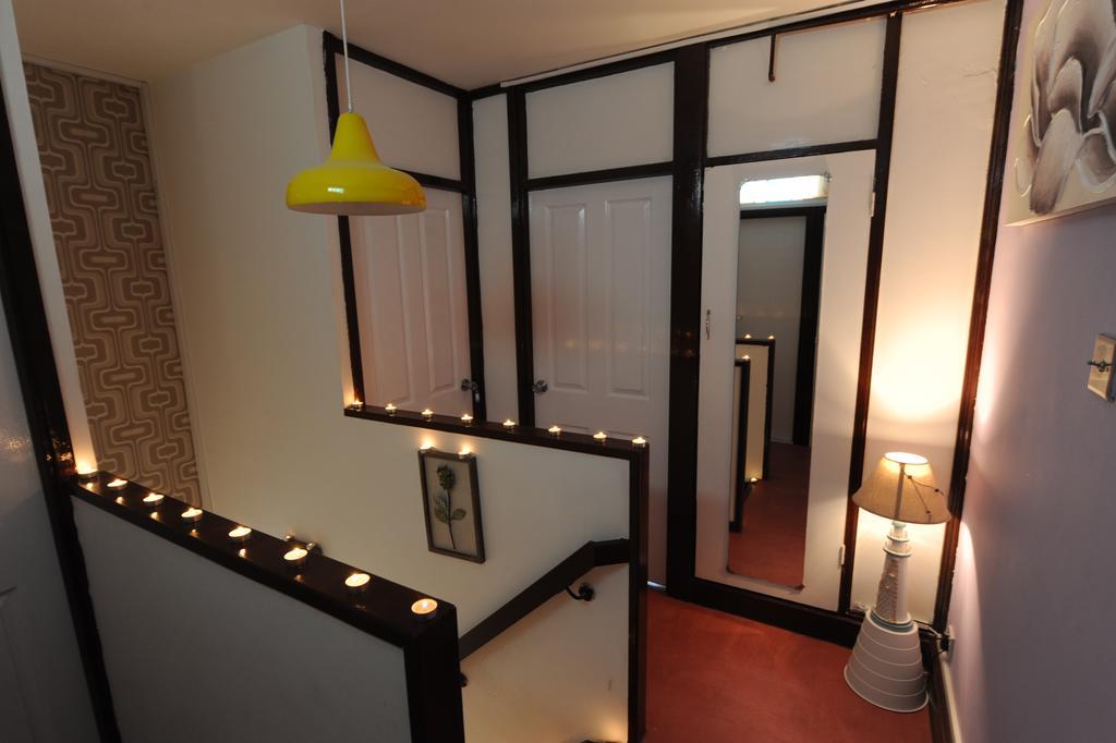 Kingward Rooms Лондон Екстериор снимка