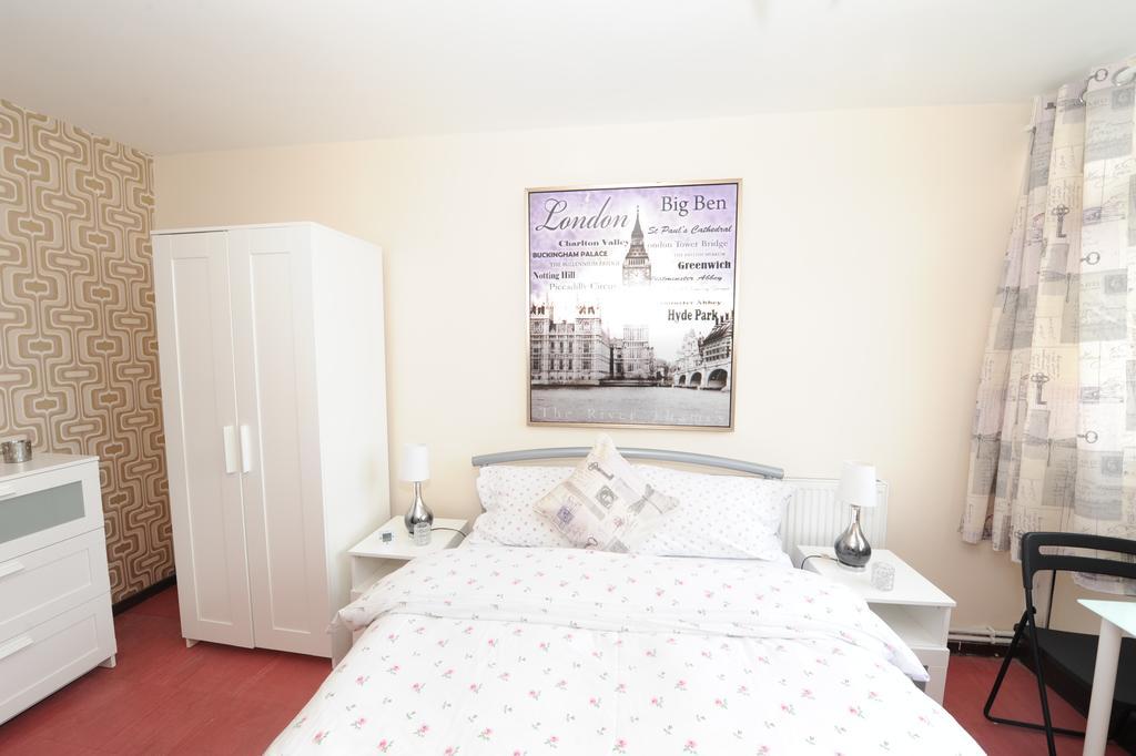 Kingward Rooms Лондон Екстериор снимка