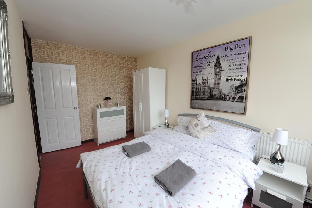 Kingward Rooms Лондон Екстериор снимка