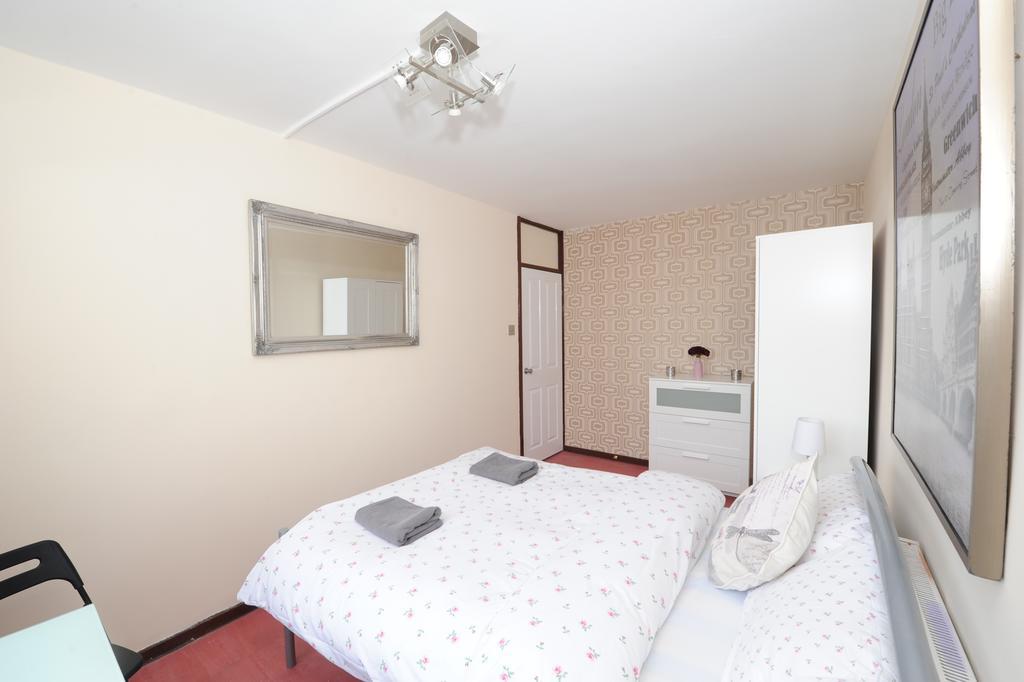 Kingward Rooms Лондон Екстериор снимка