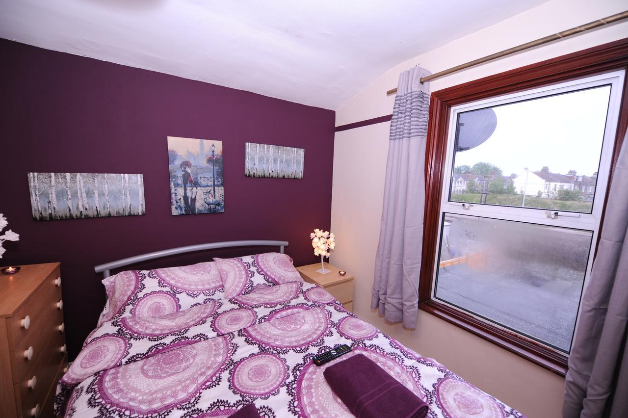 Kingward Rooms Лондон Стая снимка